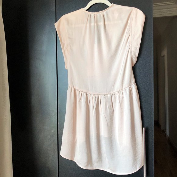 Satin V-Neck Hi-Lo Cream Tunic Blouse *NEW WITH TAGS* - Picture 5 of 16